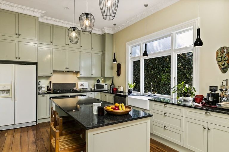 Photo of property in 73 Old Karori Road, Karori, Wellington, 6012