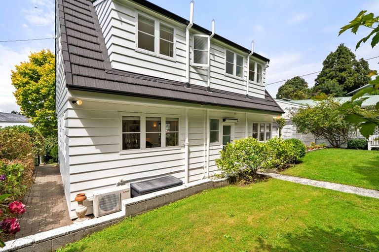 Photo of property in 5 Khouri Avenue, Karori, Wellington, 6012