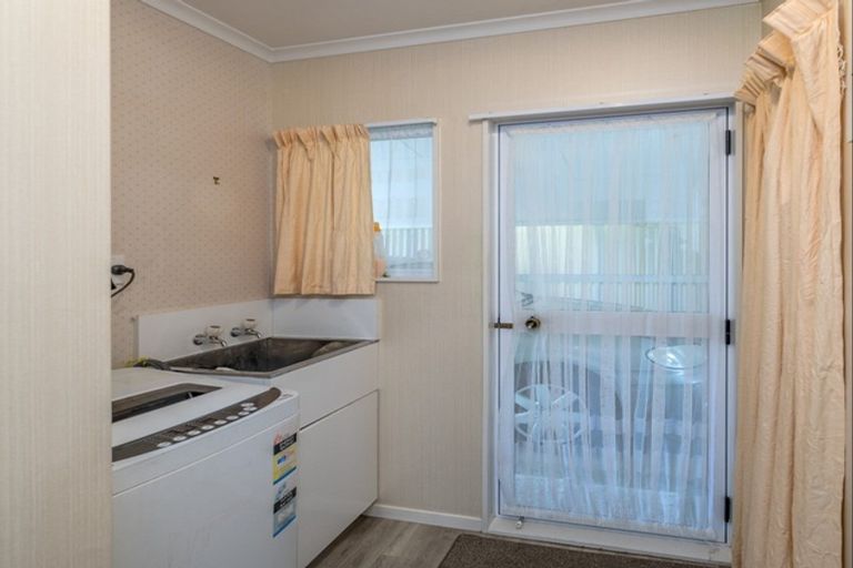 Photo of property in 38a Saint Annes Street, Levin, 5510