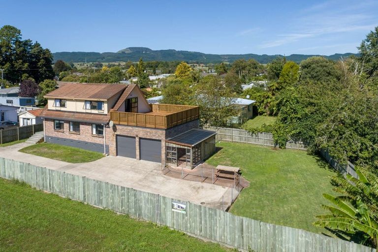Photo of property in 50c Robinson Avenue, Holdens Bay, Rotorua, 3010