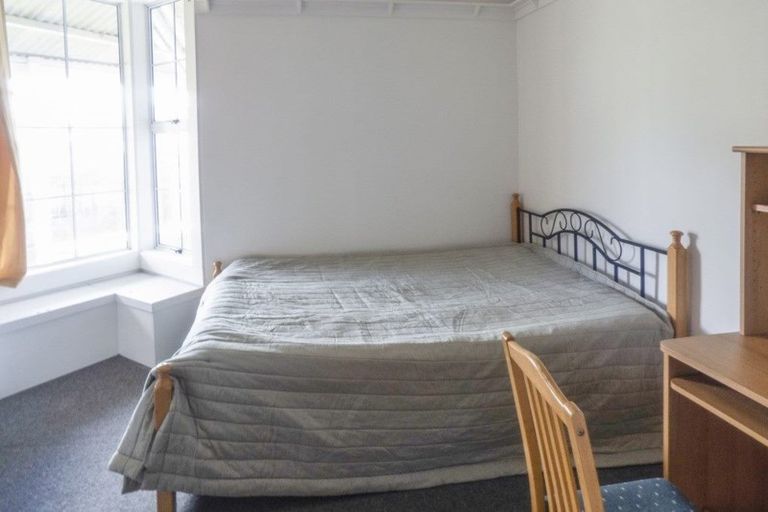 Photo of property in 200 Tukapa Street, Westown, New Plymouth, 4310