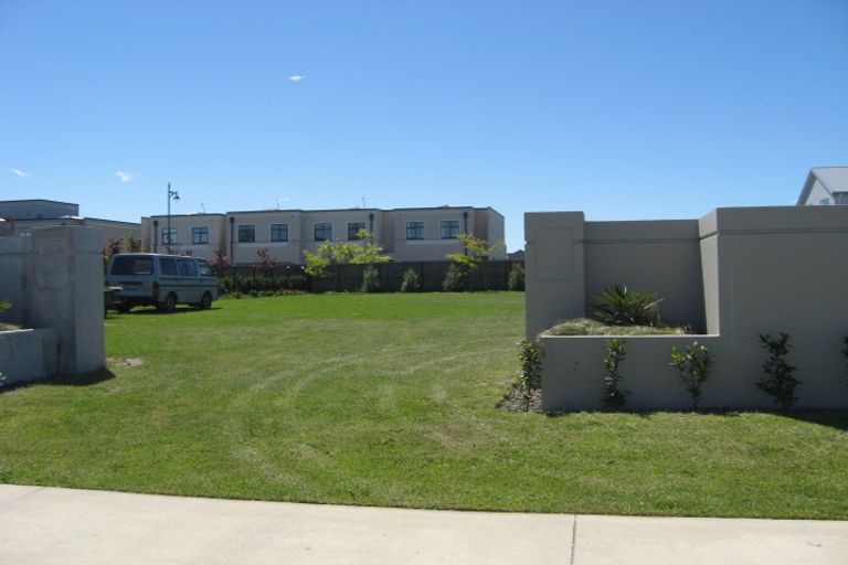 Photo of property in 12 Ruby Avenue, Northwood, Christchurch, 8051