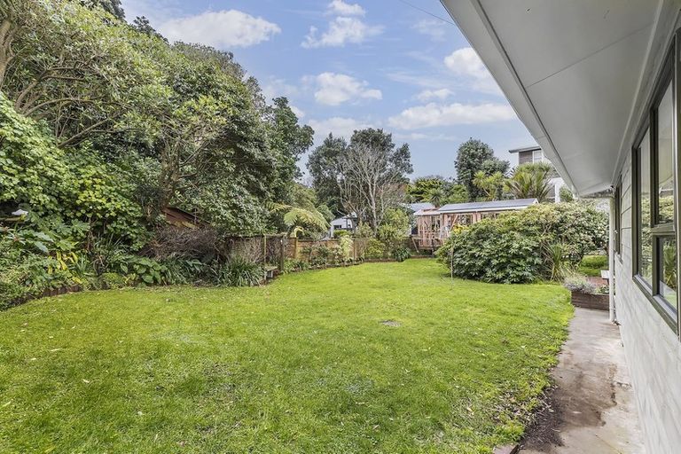 Photo of property in 28a Whanake Street, Titahi Bay, Porirua, 5022