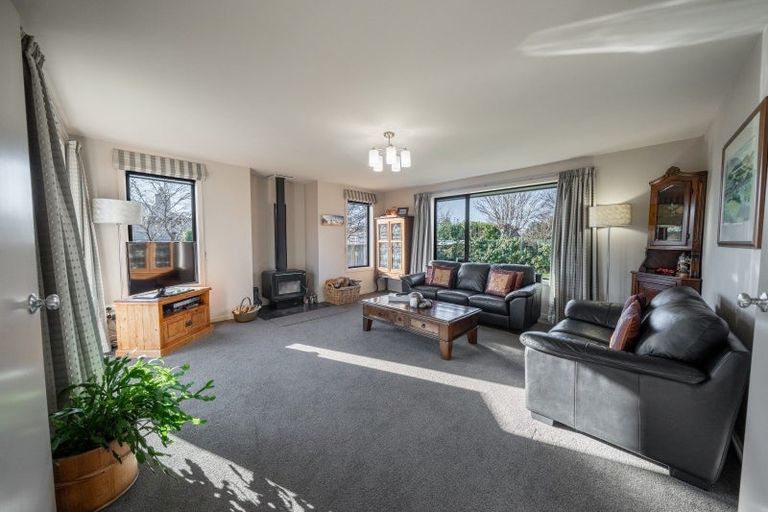 Photo of property in 13 Talboys Drive, Winton, 9720