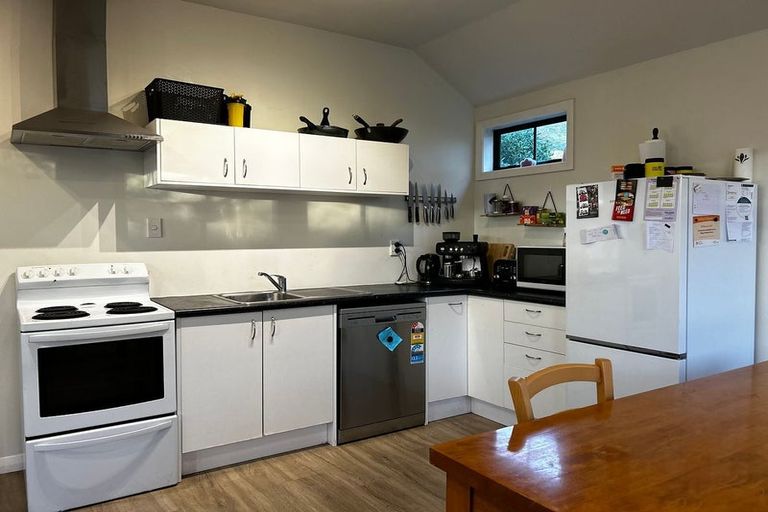 Photo of property in 73 Bell Road, Waiwhetu, Lower Hutt, 5010