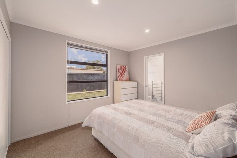 Photo of property in 401a Pages Road, Aranui, Christchurch, 8061