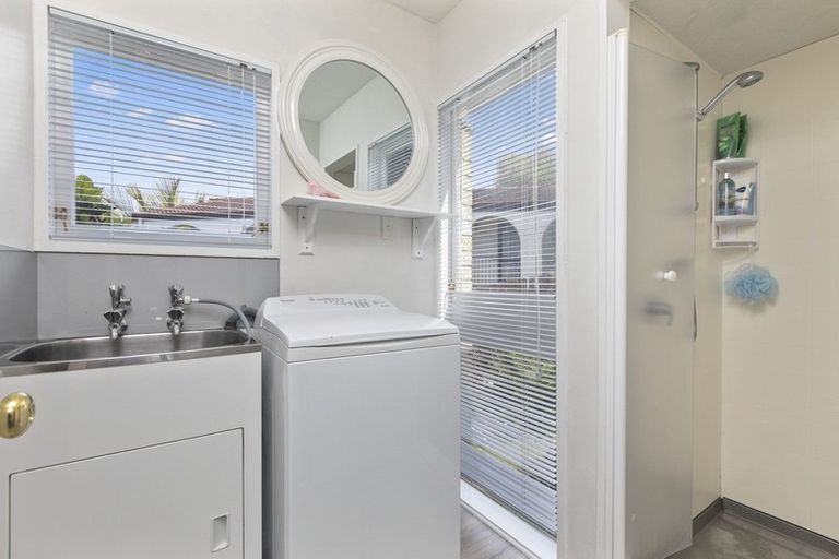 Photo of property in 65 Hinewa Road, Otumoetai, Tauranga, 3110