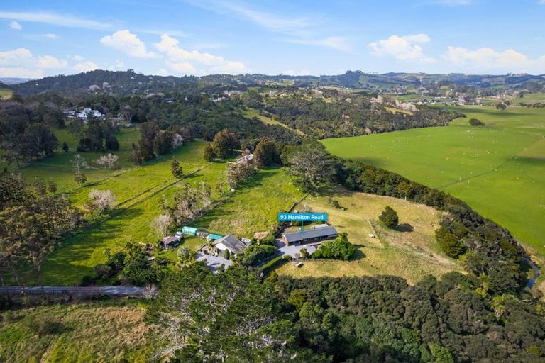 Photo of property in 93 Hamilton Road, Waimauku, 0881