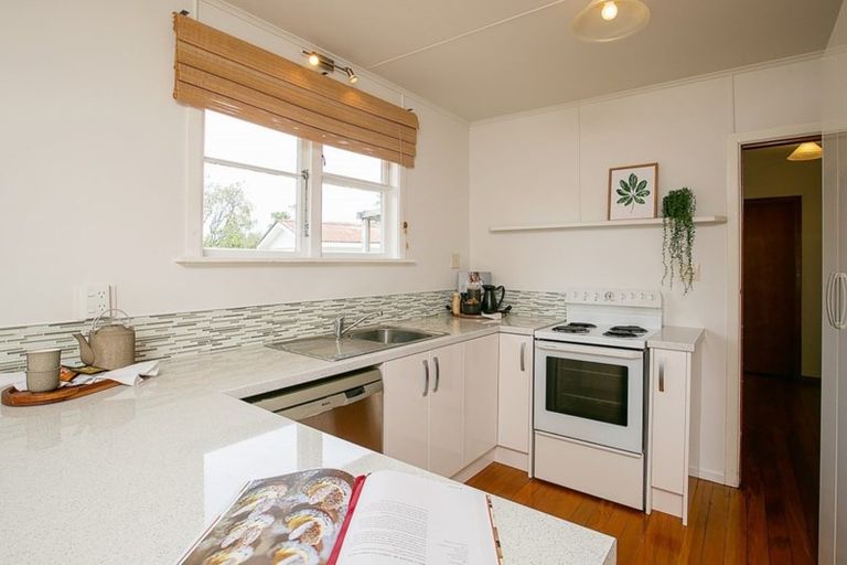 Photo of property in 23 Taverner Street, Carterton, 5713