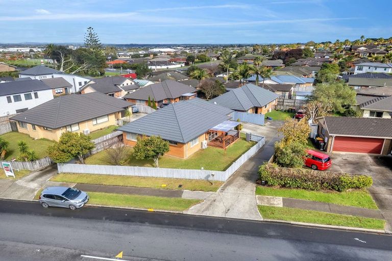 Photo of property in 63 Stratford Road, Manurewa, Auckland, 2105