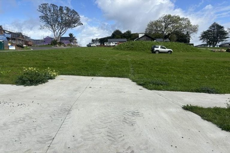 Photo of property in 103 Anzac Road, Pukekohe, 2120