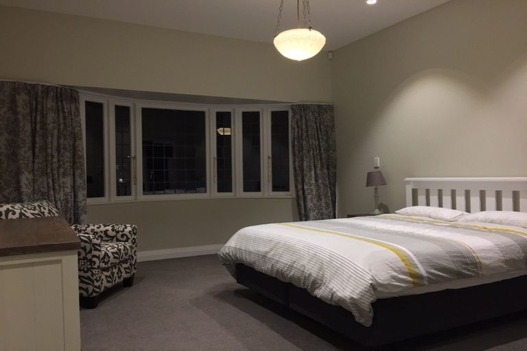 Photo of property in 46 Inglis Street, Seatoun, Wellington, 6022