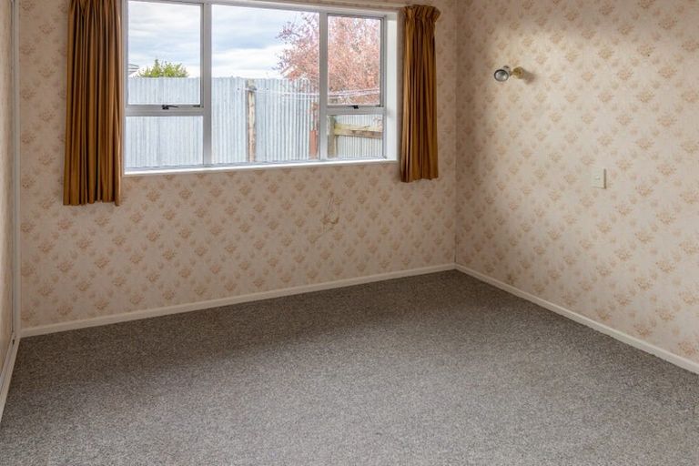 Photo of property in 28 Maitland Street, Strathern, Invercargill, 9812