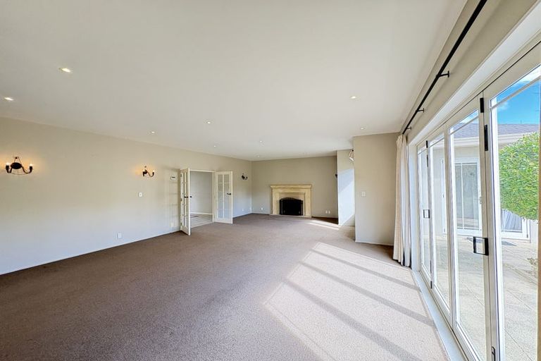 Photo of property in 246 State Highway 16, Kumeu, 0892