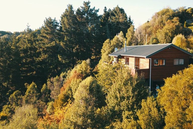 Photo of property in 4a Foxfield Lane, Westmorland, Christchurch, 8025