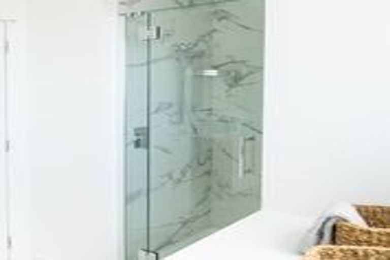 Photo of property in 11/8 Yeovil Road, Te Atatu Peninsula, Auckland, 0610