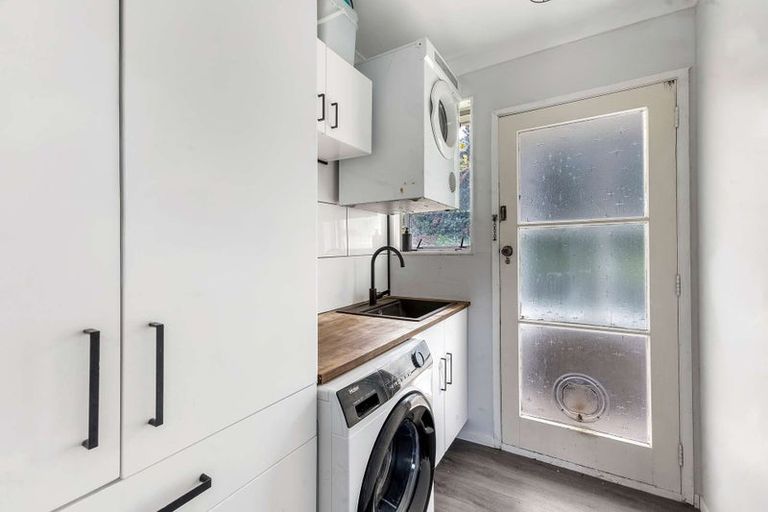 Photo of property in 86 Pembroke Street, Westown, New Plymouth, 4310