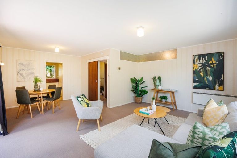Photo of property in 8c Ihaka Street, Hokowhitu, Palmerston North, 4410
