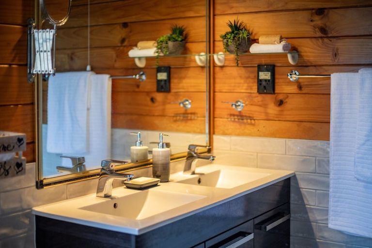 Photo of property in 6 Emma Place, Pukete, Hamilton, 3200