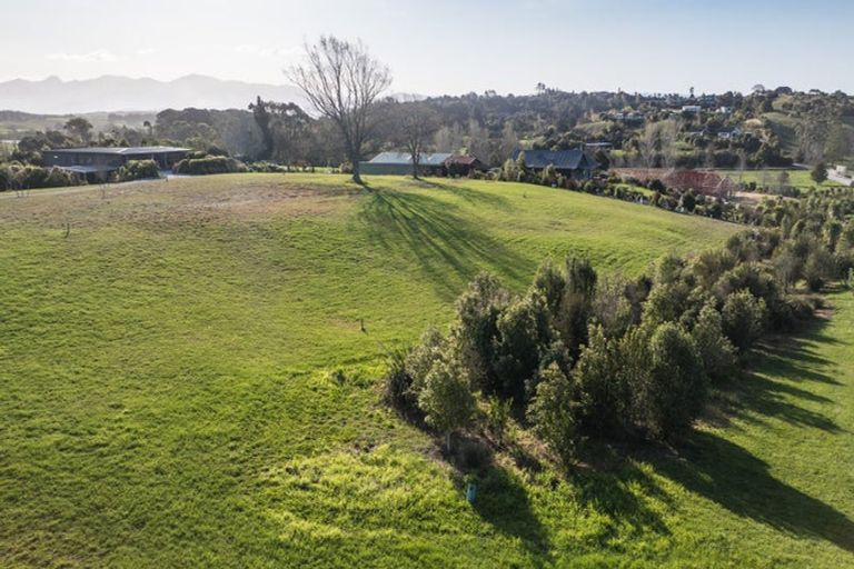 Photo of property in 4 Honey Lane, Tasman, 7173