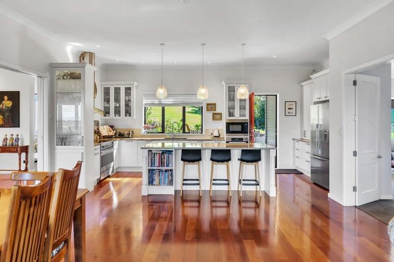 Photo of property in 36 Hoeke Road, Carrington, Carterton, 5791