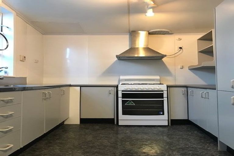 Photo of property in 8 Honiana Te Puni Street, Aro Valley, Wellington, 6021