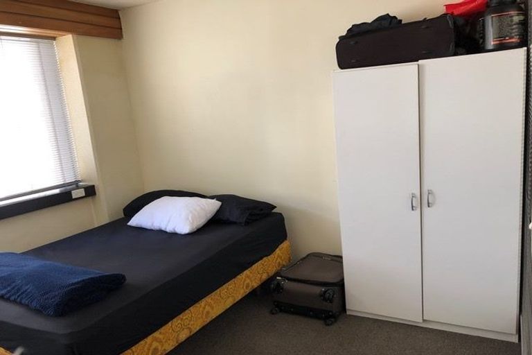 Photo of property in 17f Albert Street, Palmerston North, 4414