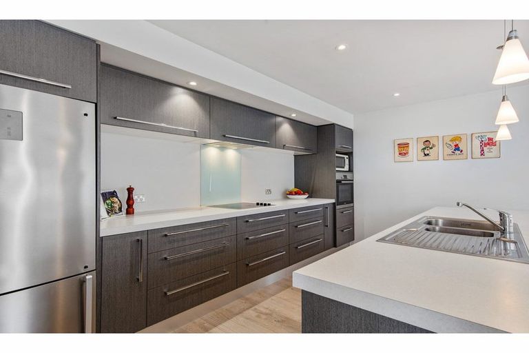 Photo of property in 9 Murfitt Street, Pegasus, 7612