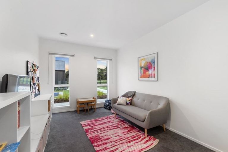 Photo of property in 10 Valley Road, Waitoki, Kaukapakapa, 0871