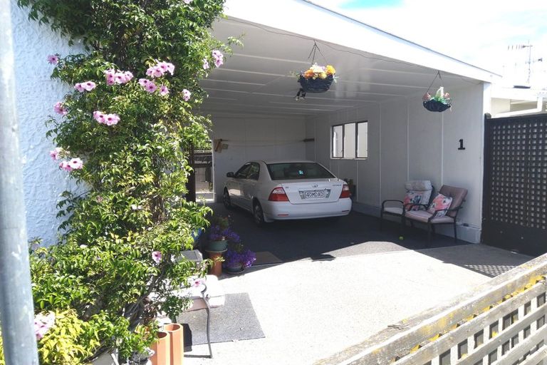 Photo of property in 1/17 Waterhouse Street, Taradale, Napier, 4112