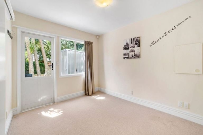 Photo of property in 3c Corlett Street, Johnsonville, Wellington, 6037