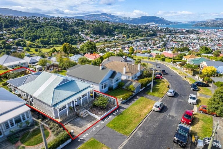 Photo of property in 18 Nottingham Crescent, Calton Hill, Dunedin, 9012