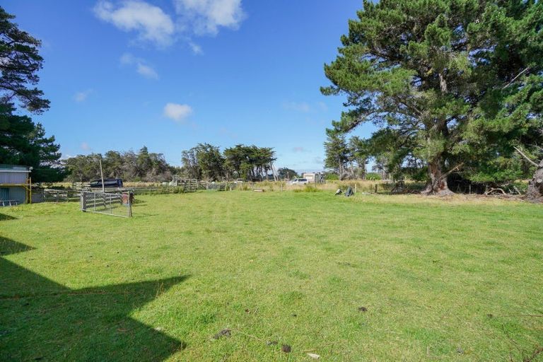 Photo of property in 243 Curran Road, Otatara, Invercargill, 9879