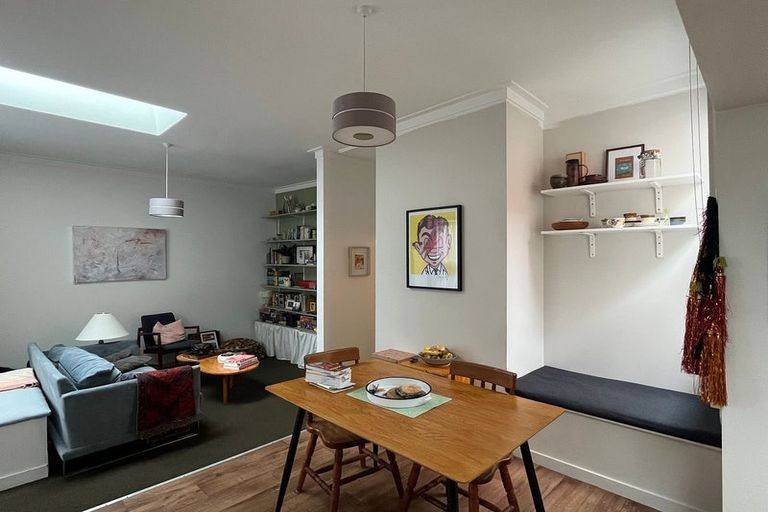 Photo of property in 111 Austin Street, Mount Victoria, Wellington, 6011