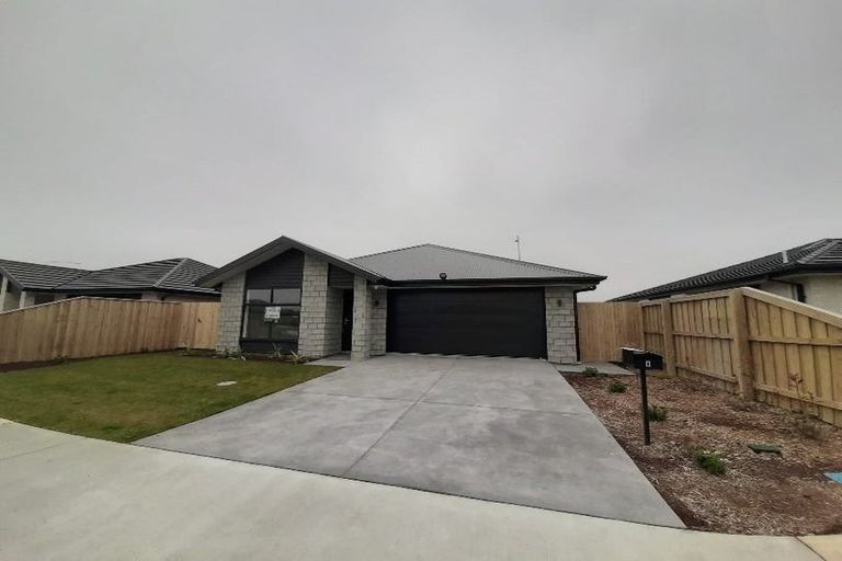 Photo of property in 8 Antill Street, Woodend, 7610