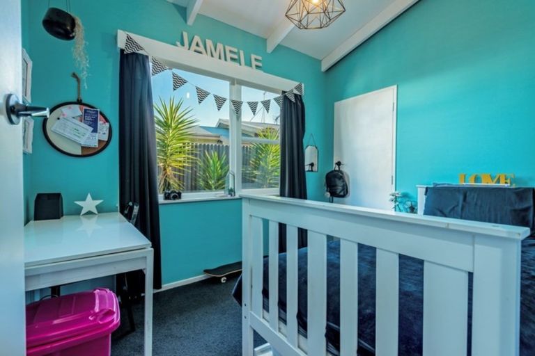 Photo of property in 38 Kelvin Grove Road, Kelvin Grove, Palmerston North, 4414