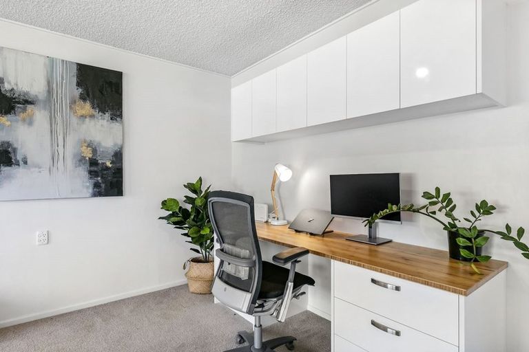 Photo of property in 3/78 Clyde Street, Island Bay, Wellington, 6023