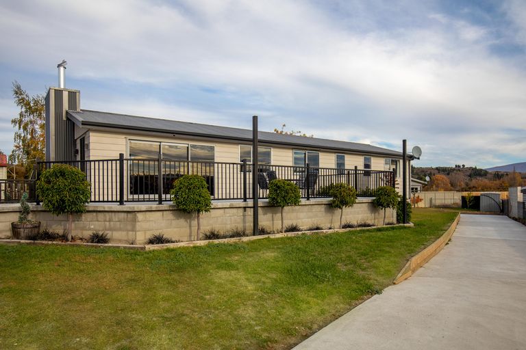 Photo of property in 33 Eureka Street, Alexandra, 9320