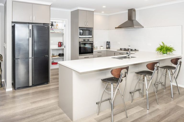 Photo of property in 8 Highview Court, Flagstaff, Hamilton, 3210