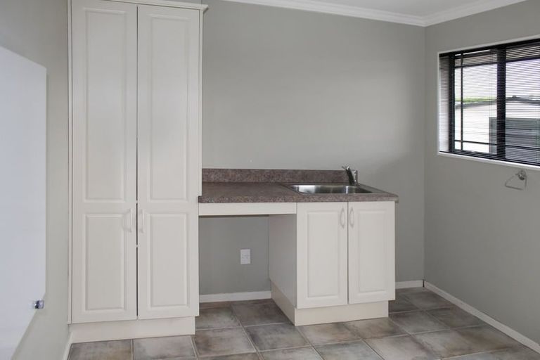 Photo of property in 41 Washington Parade, Milson, Palmerston North, 4414