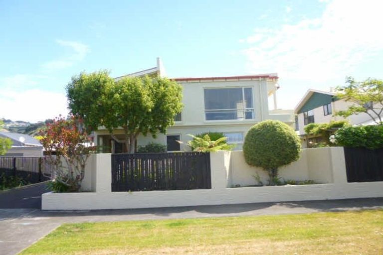 Photo of property in 51 Celia Street, Redcliffs, Christchurch, 8081
