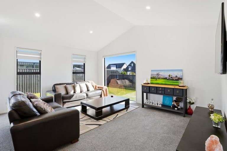 Photo of property in 7 Twin Meadows Drive, Casebrook, Christchurch, 8051