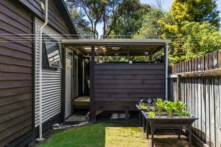 Photo of property in 14 Te Herekiekie Street, Turangi, 3334