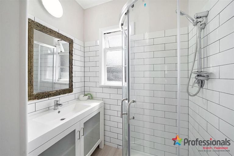 Photo of property in 1/5 Hill Road, Papatoetoe, Auckland, 2025