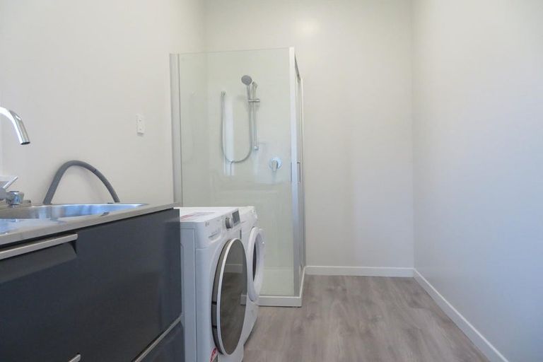 Photo of property in 33 Happy Valley Road, Owhiro Bay, Wellington, 6023