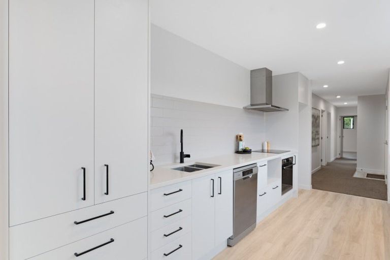 Photo of property in 30 Maara Close, Papamoa Beach, Papamoa, 3118