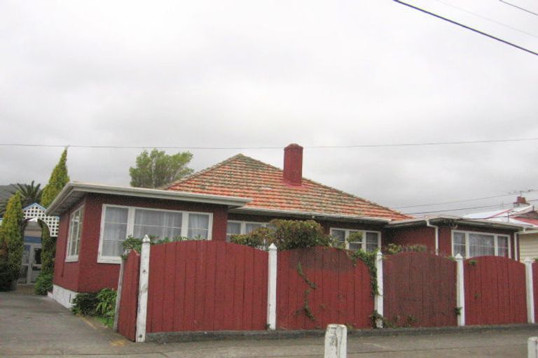 Photo of property in 134 Randwick Road, Moera, Lower Hutt, 5010