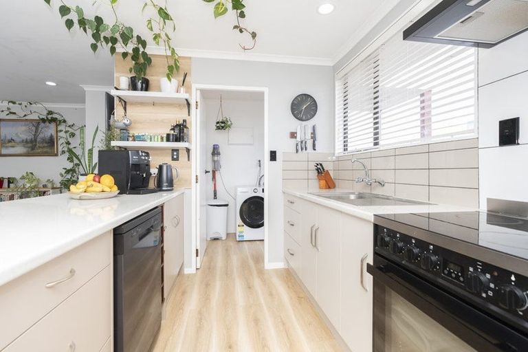 Photo of property in 10a Cotton Street, St Andrews, Hamilton, 3200