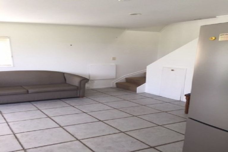 Photo of property in 219 Gills Road, Albany Heights, Auckland, 0632