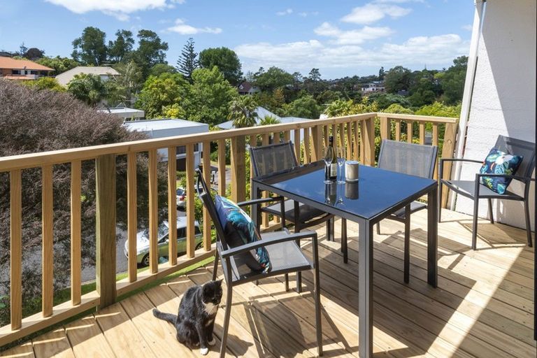 Photo of property in 79 Haseler Crescent, Howick, Auckland, 2014